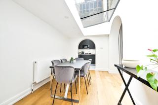 New chic and luxury apartment - 1