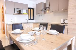 Spacious Mellieha 2BR home with Stunning Sea Views by 360 Estates - Mellieħa - 8