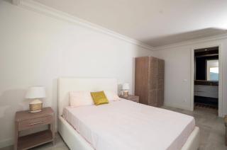 Sea View Three Bedroom Apartment - Marina Village - 2