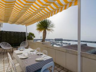 Pass the Keys Stunning beachfront Apartment in central Marbella - Marbella - 7