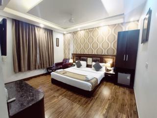 Hotel Waterfall Paschim Vihar Delhi - New Delhi - 9