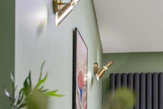 Amazonian Luxury Family Home MCR City Centre Etihad Free Parking - 2
