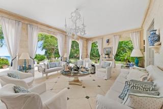 Exquisite Villa Which in Crescent-shaped Shoreline - Saint James - 2