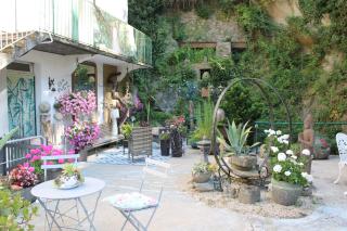 Chambre Bounty, B&B, cuisine privée, lit queen size, terrasse, parking, garage - Olliergues - 5
