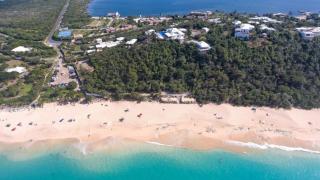 Modern 7BR villa with breathtaking panoramic views - Lowlands - 4