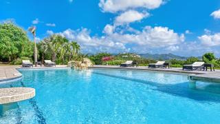 Ideal family villa with enchanting ocean views - 1