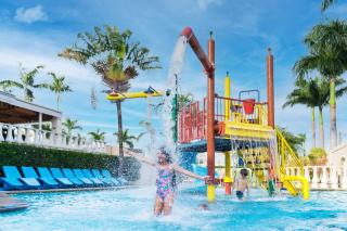 Royal Palm Plaza Resort - 7