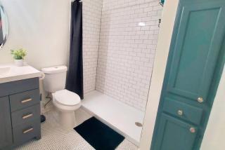 Comfortable Home Near Downtown & AT&T Center - 1