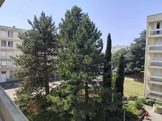 Laya - Valence - 9