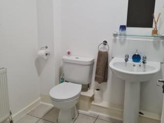 2 bedroom house Admiral Court - Long Sutton - 1