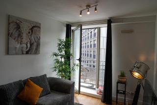 Cozy 1 Bed Flat, Bham City Centre, Free Parking Sleeps 2 - Birmingham - 6