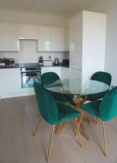 Luxury Flat 1 Bedroom Flat I Working Professionals & Contractors I Flat 86 - 7