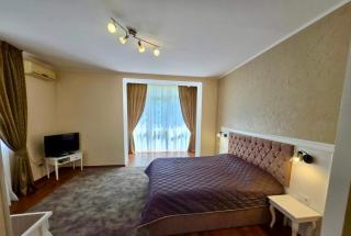 Helen Hotel - Mykolaïv - 7