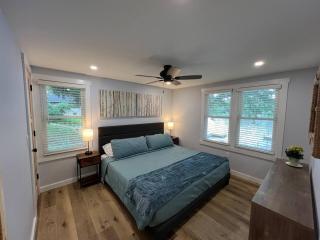 Edgerton Escape 2 on Water with Dock - 2