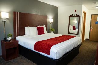 Victorian Inn & Suites-York - 1