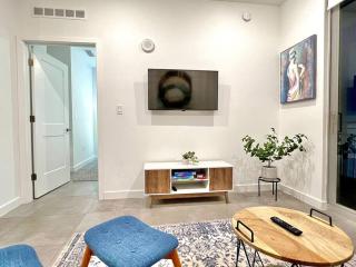 Downtown Miami King Bed, Luxe Condo, Free Parking - Miami - 7