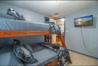 Spacious 2br Retreat Pets Ok Sleeps 6 - Orlando - 4