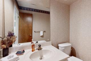 Condo on the Green - Canyon Lake - 1