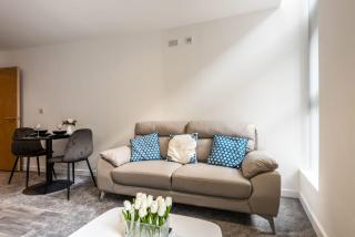 Contemporary 1 Bedroom Apartment in Central Sheffield - Sheffield - 5