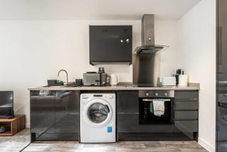 Contemporary 1 Bedroom Apartment in Central Sheffield - Sheffield - 2
