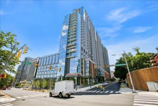 National at Rosslyn Towers - Arlington - 1