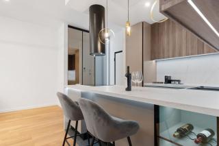 Business Panorama Loft 5star Location, Queen Beds - 6