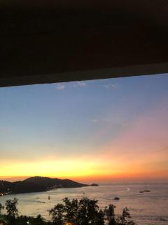 PATONG TOWER SEA FACING HIGH FLOOR New Bathroom - Patong Beach - 4