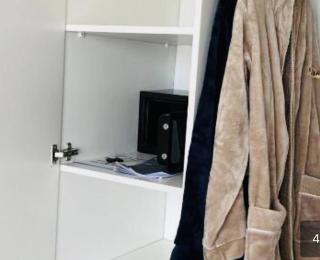 Luxury Suites at The Square Duplex Townhouse - Springfield - 8