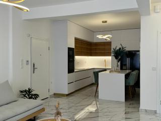 Madi Luxury Stay Patra - Patra - 5