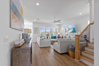 Summer Salt's Sunny Sarah's Beach House Lot 49 - Orange Beach - 5