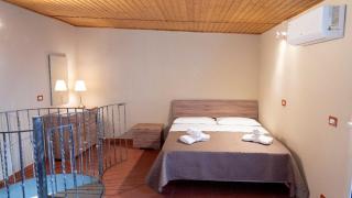 238 Holiday House - 3