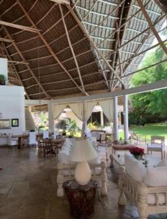 Luxury 5Bdrm Malindi Villa, Pool & Outdoor Space - Malindi - 7