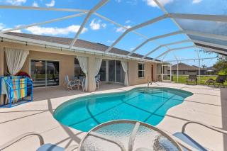 Fresh Water Canal - Heated Pool Plus Game Room - 6