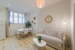 BELLE DE MAI - Gare st Charles - 0