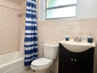 Peaceful 2br Wi-fi Pet-friendly Getaway - Orlando - 1
