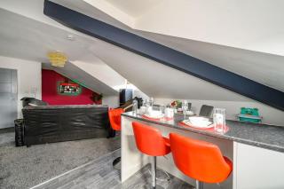 -4F421- For your Relaxed,Cosy stay,Free Parking - Batley - 6