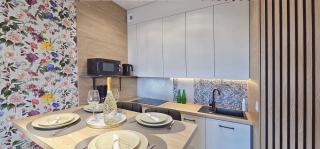 HOLIDAY HOME Baltic Waves B406 z sypialnią i balkonem, GRATIS basen, sauna, gym - Międzyzdroje - 3