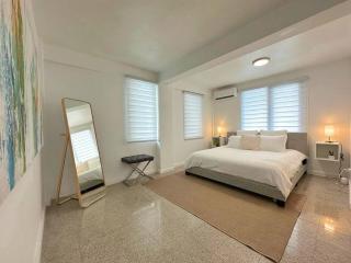 Beautifully Renovated 3 Rooms Home I - San Juan - 3