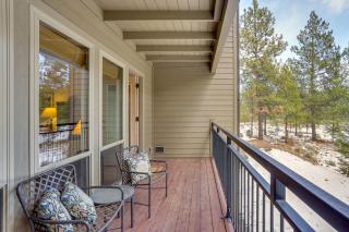 Seventh Mountain Condo with Resort Amenities! - Bend - 8