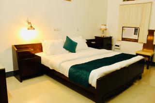 Aha Luxury Stay - 3BHK Villa with Garden & Parking - Udaipur - 8