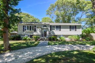 Walk to Bass River Beach Game Room! - Yarmouth - 8