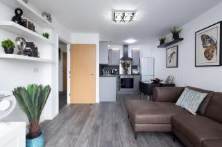 The East Retreat - Manchester - 2