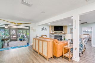 Crystal Water Escape with Private Outdoor Oasis - Crystal River - 6