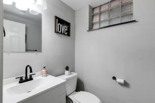 Cozy spacious family home near Carytown fully fenced - Richmond - 1