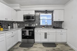 Bright 2br Escape Work-friendly Pets Ok - Orlando - 7