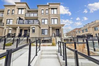 2 BedroomsWaterfront POM Serenity Escape - Bowmanville - 8