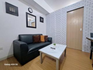 Stylish 1BR with Wifi and Queen size bed in Grace Res - Manila - 5