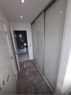 Spacious 3 bed apartment with stunning views - Londra - 7
