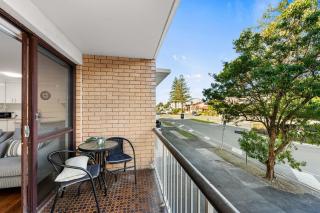 Sanctuary Court Unit 4 - Gold Coast - 2