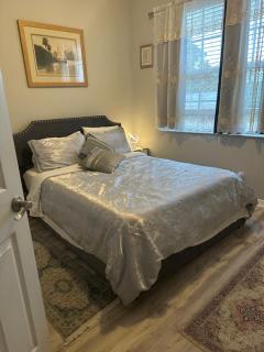 Quiet room in a family home - Lehigh Acres - 8
